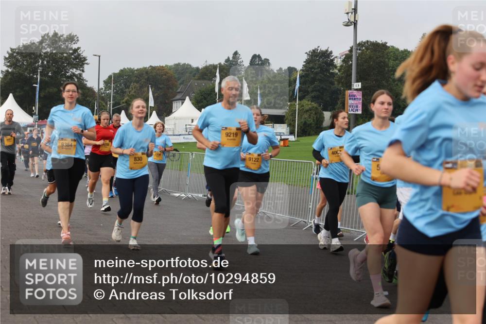 13.09.2026 - Kiel Lauf Andreas Tolksdorf http://msf.ph/oto/10294859 13.09.2026 09:28:07 Kiellinie 9384, 830, 9219, 9122, 40 meine-sportfotos.de
