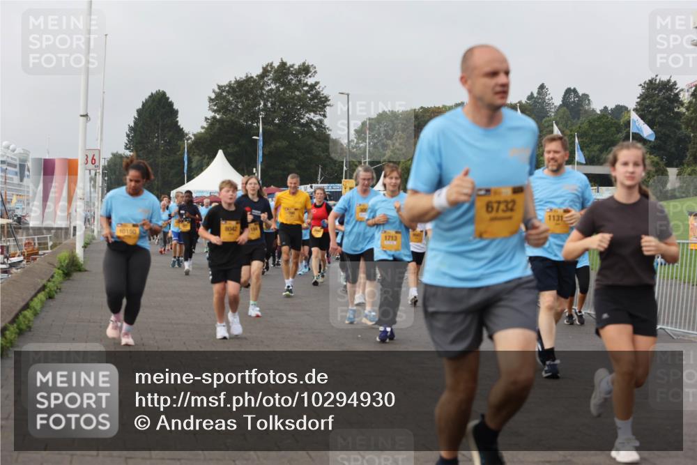 13.09.2026 - Kiel Lauf Andreas Tolksdorf http://msf.ph/oto/10294930 13.09.2026 09:28:15 Kiellinie 36, 10150, 8042, 184, 1713, 6732, 1131 meine-sportfotos.de