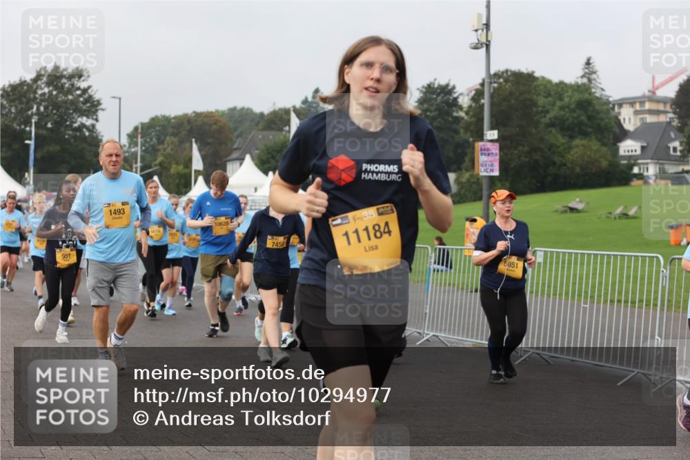 13.09.2026 - Kiel Lauf Andreas Tolksdorf http://msf.ph/oto/10294977 13.09.2026 09:28:19 Kiellinie 8152, 951, 1493, 5619, 7071, 10620, 7458, 11184, 5851 meine-sportfotos.de