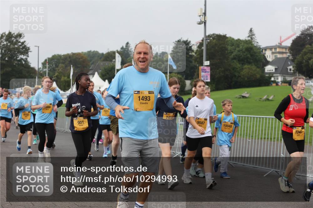 13.09.2026 - Kiel Lauf Andreas Tolksdorf http://msf.ph/oto/10294993 13.09.2026 09:28:21 Kiellinie 5791, 8152, 1559, 951, 7071, 38, 1493, 7458, 9587, 10048, 7247 meine-sportfotos.de