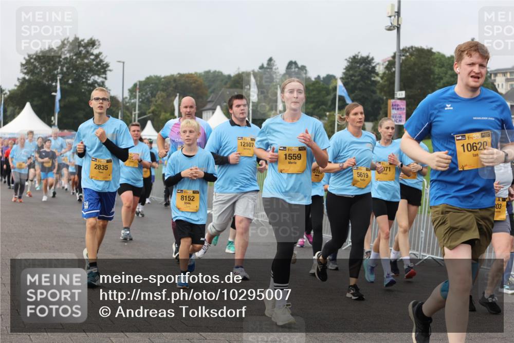 13.09.2026 - Kiel Lauf Andreas Tolksdorf http://msf.ph/oto/10295007 13.09.2026 09:28:23 Kiellinie 39, 2835, 4, 39, 8152, 12107, 1559, 071, 38, 10620, 518, 5619, 03 meine-sportfotos.de
