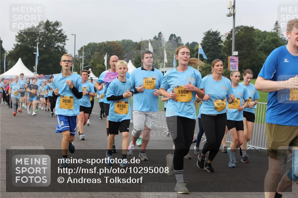 13.09.2026 - Kiel Lauf Andreas Tolksdorf http://msf.ph/oto/10295008 13.09.2026 09:28:23 Kiellinie 38, 2835, 8152, 4, 39, 12107, 1559, 5619, 71 meine-sportfotos.de