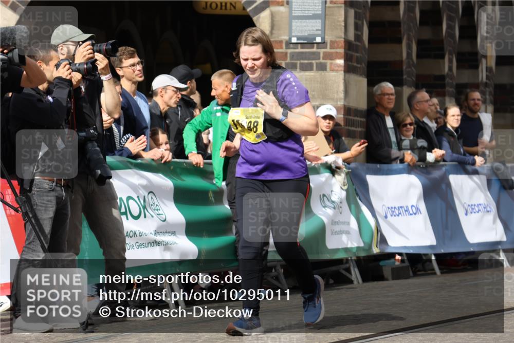 13.09.2026 - 21. swb-Marathon Bremen Strokosch-Dieckow http://msf.ph/oto/10295011 13.09.2026 11:22:14 Ziel 11639, 12157, 12211, 10710, 10968, 11423, 11579, 12444 meine-sportfotos.de