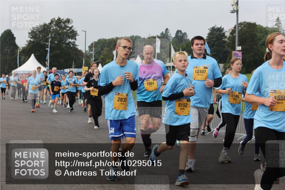 13.09.2026 - Kiel Lauf Andreas Tolksdorf http://msf.ph/oto/10295015 13.09.2026 09:28:24 Kiellinie 12258, 744, 38, 2835, 39, 1561, 12107, 38, 8152, 5185, 39, 1559 meine-sportfotos.de