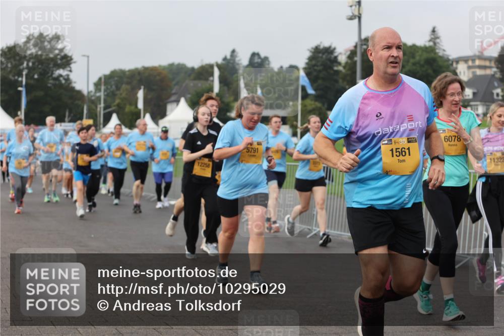 13.09.2026 - Kiel Lauf Andreas Tolksdorf http://msf.ph/oto/10295029 13.09.2026 09:28:26 Kiellinie 12258, 5791, 38, 1561, 6078, 11322 meine-sportfotos.de