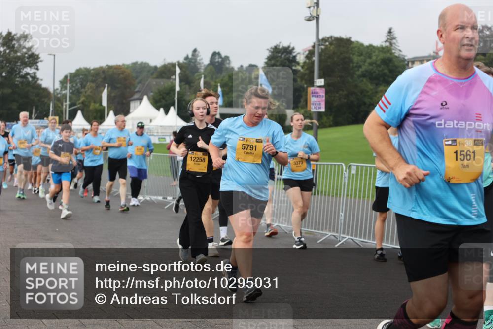 13.09.2026 - Kiel Lauf Andreas Tolksdorf http://msf.ph/oto/10295031 13.09.2026 09:28:26 Kiellinie 12258, 39, 5791, 3373, 38, 1561 meine-sportfotos.de