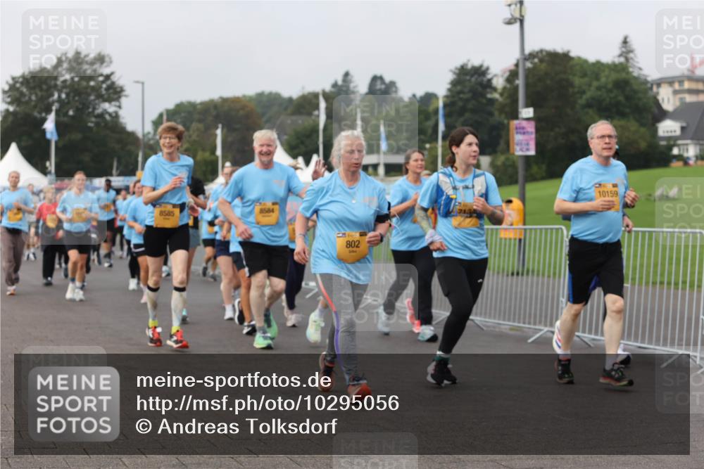13.09.2026 - Kiel Lauf Andreas Tolksdorf http://msf.ph/oto/10295056 13.09.2026 09:28:30 Kiellinie 8584, 8585, 802, 10159 meine-sportfotos.de