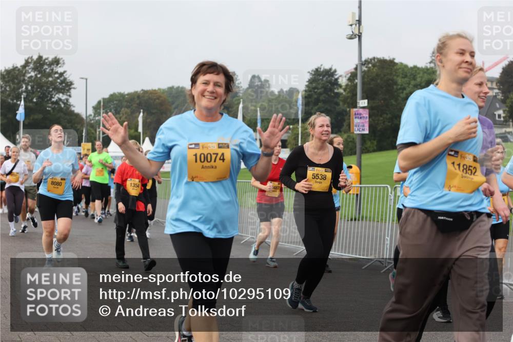 13.09.2026 - Kiel Lauf Andreas Tolksdorf http://msf.ph/oto/10295109 13.09.2026 09:28:36 Kiellinie 8080, 12727, 1354, 4, 38, 10074, 5538, 39, 11852 meine-sportfotos.de