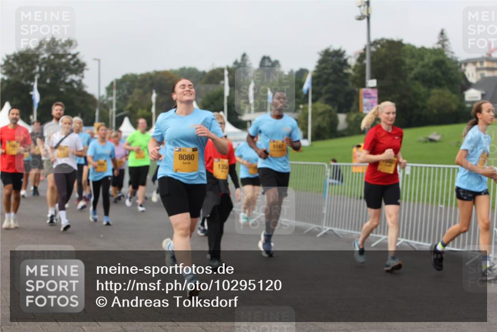 13.09.2026 - Kiel Lauf Andreas Tolksdorf http://msf.ph/oto/10295120 13.09.2026 09:28:38 Kiellinie 8080, 135, 5167 meine-sportfotos.de