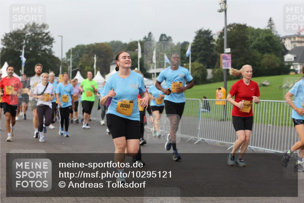 13.09.2026 - Kiel Lauf Andreas Tolksdorf http://msf.ph/oto/10295121 13.09.2026 09:28:38 Kiellinie 38, 8080, 5167, 30487 meine-sportfotos.de
