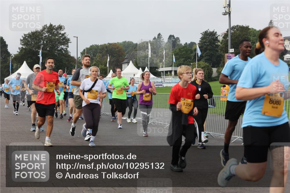 13.09.2026 - Kiel Lauf Andreas Tolksdorf http://msf.ph/oto/10295132 13.09.2026 09:28:39 Kiellinie 9109, 7585, 6592, 12727, 8672, 1354, 8080 meine-sportfotos.de