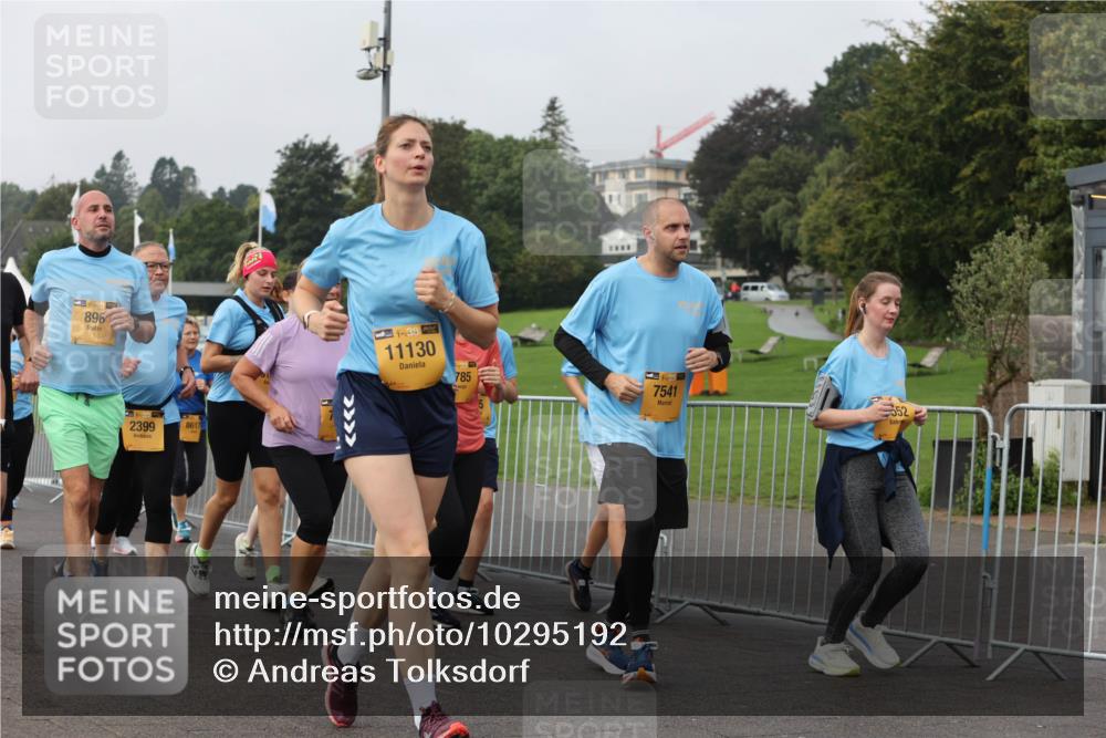 13.09.2026 - Kiel Lauf Andreas Tolksdorf http://msf.ph/oto/10295192 13.09.2026 09:28:45 Kiellinie 896, 2399, 8617, 38, 11130, 785, 39, 7541, 552 meine-sportfotos.de