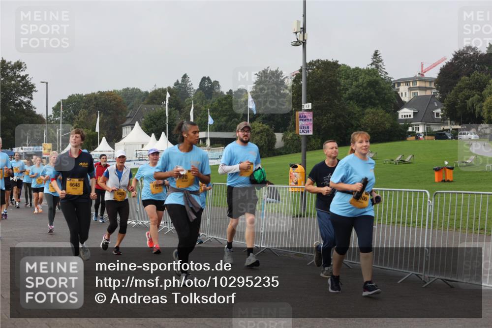 13.09.2026 - Kiel Lauf Andreas Tolksdorf http://msf.ph/oto/10295235 13.09.2026 09:28:50 Kiellinie 6648, 6625, 70, 00 meine-sportfotos.de