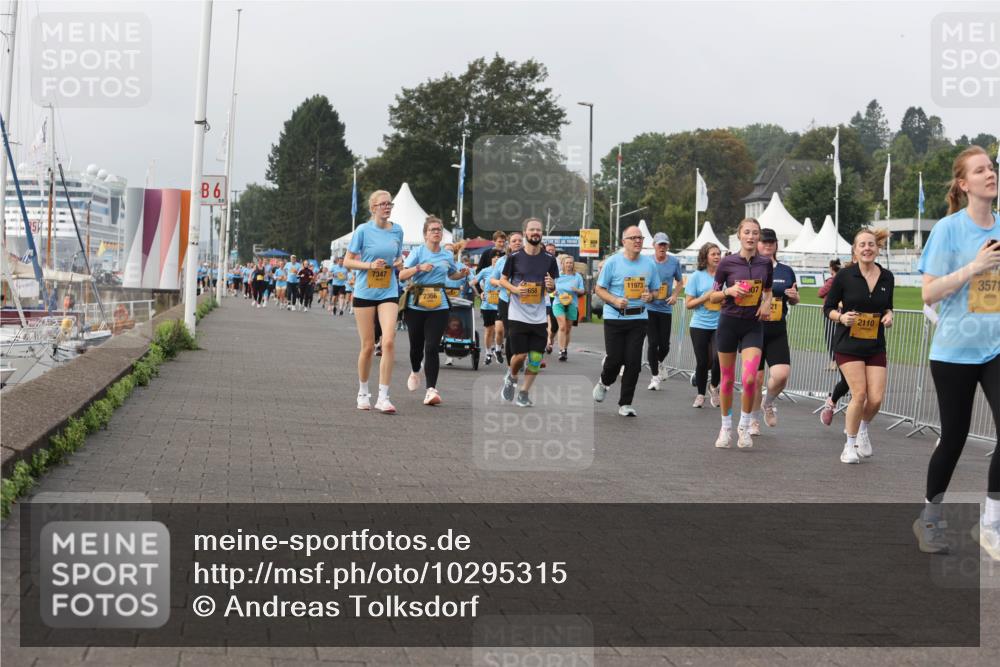 13.09.2026 - Kiel Lauf Andreas Tolksdorf http://msf.ph/oto/10295315 13.09.2026 09:29:02 Kiellinie 3571 meine-sportfotos.de