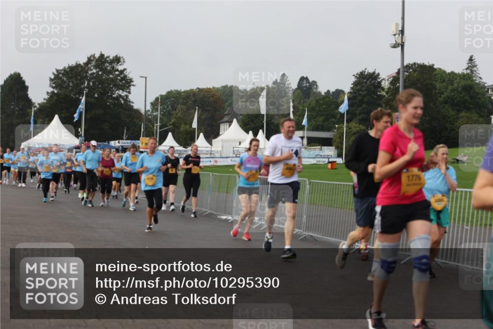 13.09.2026 - Kiel Lauf Andreas Tolksdorf http://msf.ph/oto/10295390 13.09.2026 09:29:11 Kiellinie 1776 meine-sportfotos.de