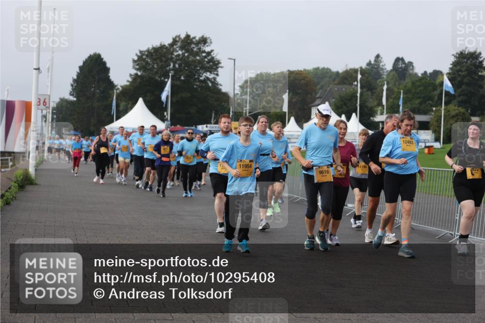 13.09.2026 - Kiel Lauf Andreas Tolksdorf http://msf.ph/oto/10295408 13.09.2026 09:29:17 Kiellinie 86, 11954, 9616, 11190, 12493, 7322 meine-sportfotos.de