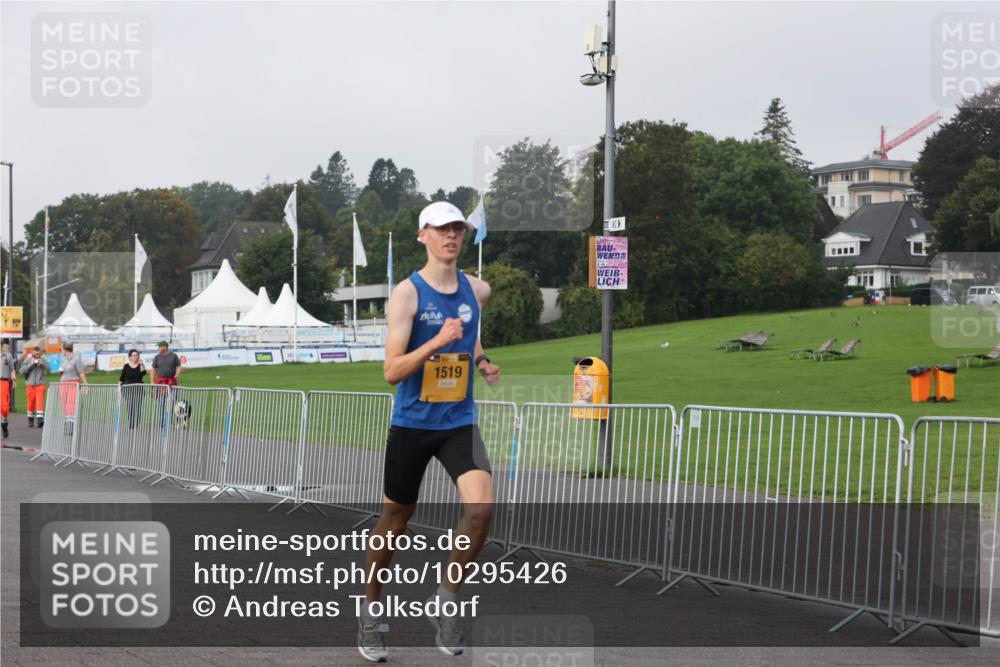 13.09.2026 - Kiel Lauf Andreas Tolksdorf http://msf.ph/oto/10295426 13.09.2026 09:20:32 Kiellinie 1519 meine-sportfotos.de