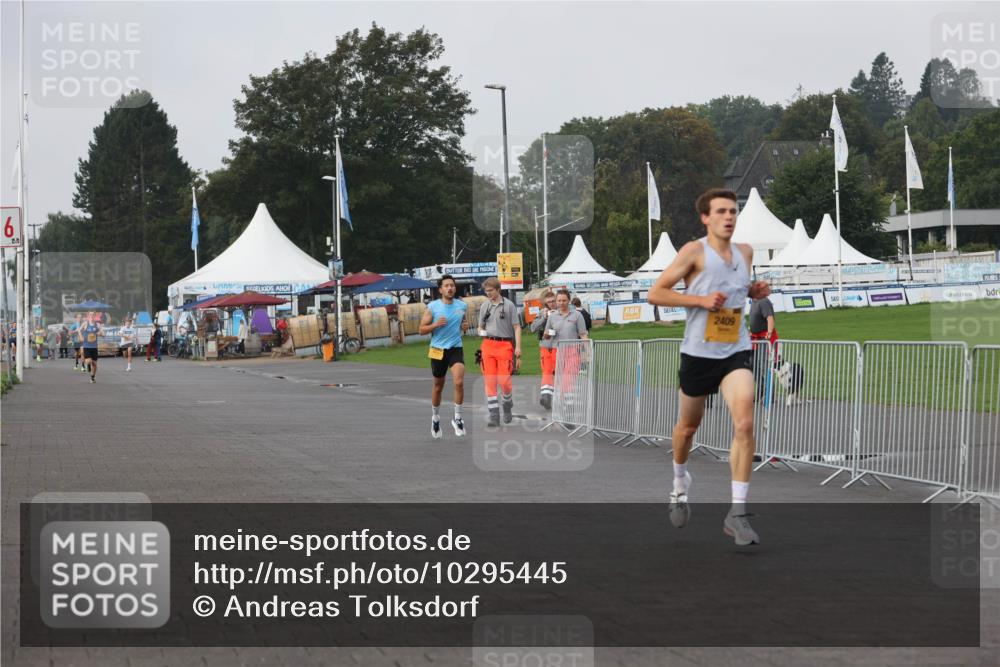 13.09.2026 - Kiel Lauf Andreas Tolksdorf http://msf.ph/oto/10295445 13.09.2026 09:20:39 Kiellinie 6, 2409 meine-sportfotos.de