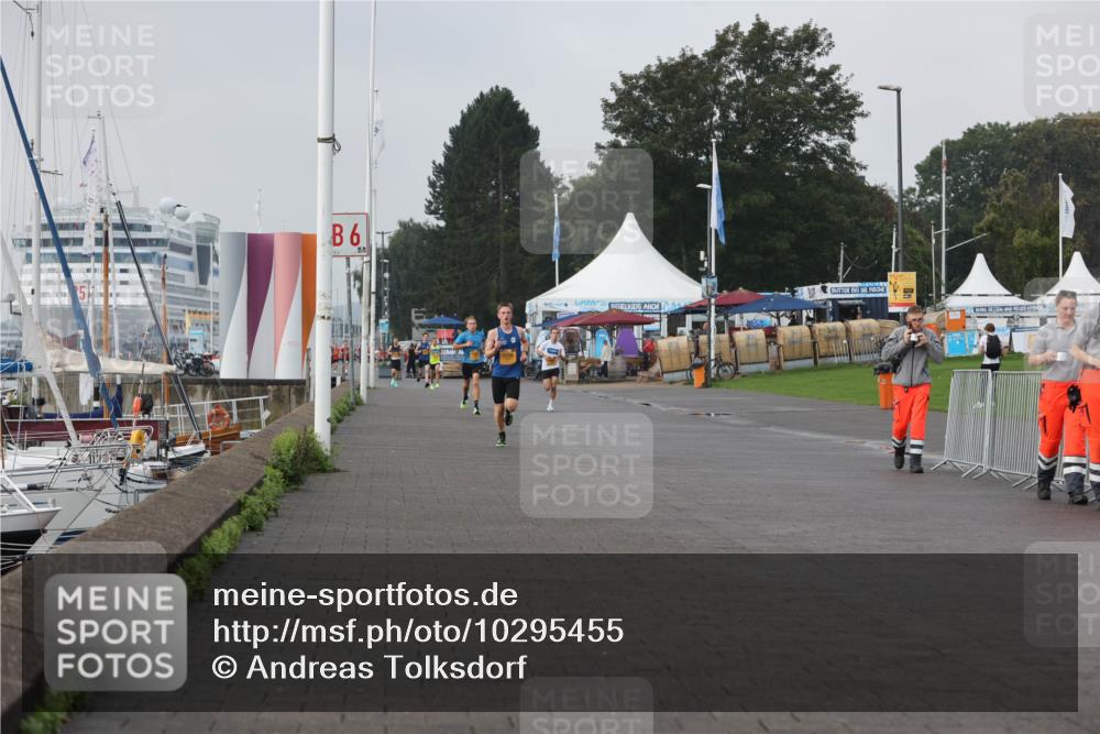 13.09.2026 - Kiel Lauf Andreas Tolksdorf http://msf.ph/oto/10295455 13.09.2026 09:20:45 Kiellinie 6 meine-sportfotos.de