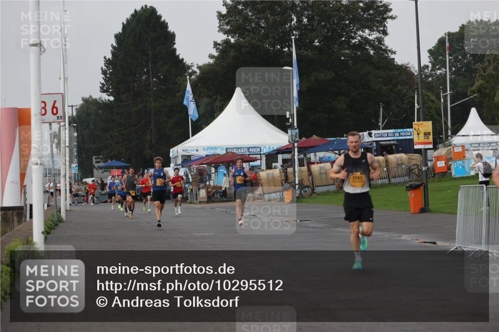 13.09.2026 - Kiel Lauf Andreas Tolksdorf http://msf.ph/oto/10295512 13.09.2026 09:21:04 Kiellinie 36, 7743 meine-sportfotos.de