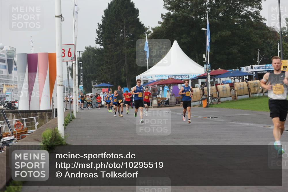 13.09.2026 - Kiel Lauf Andreas Tolksdorf http://msf.ph/oto/10295519 13.09.2026 09:21:05 Kiellinie 36, 68, 7743 meine-sportfotos.de