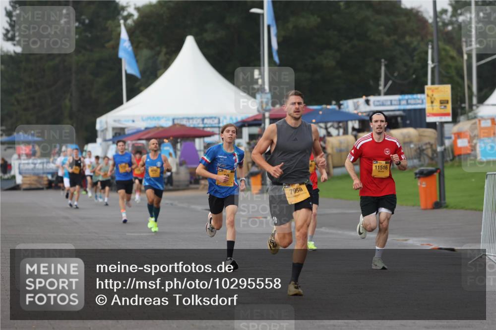 13.09.2026 - Kiel Lauf Andreas Tolksdorf http://msf.ph/oto/10295558 13.09.2026 09:21:14 Kiellinie 10, 7958, 11516 meine-sportfotos.de