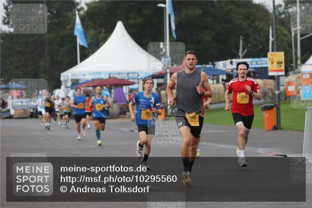 13.09.2026 - Kiel Lauf Andreas Tolksdorf http://msf.ph/oto/10295560 13.09.2026 09:21:14 Kiellinie 7958, 11516 meine-sportfotos.de