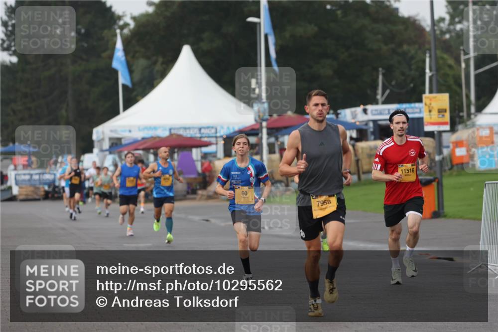 13.09.2026 - Kiel Lauf Andreas Tolksdorf http://msf.ph/oto/10295562 13.09.2026 09:21:15 Kiellinie 60, 7958, 11516 meine-sportfotos.de