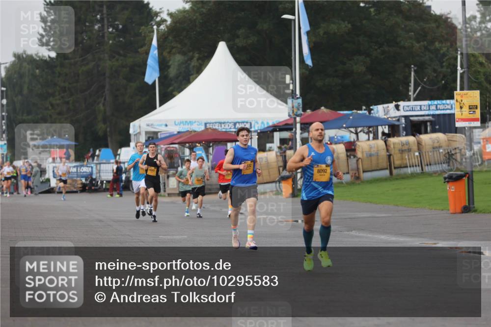 13.09.2026 - Kiel Lauf Andreas Tolksdorf http://msf.ph/oto/10295583 13.09.2026 09:21:18 Kiellinie 332, 8092 meine-sportfotos.de