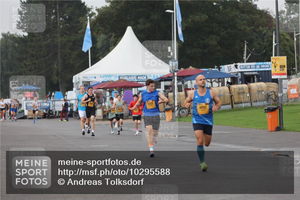 13.09.2026 - Kiel Lauf Andreas Tolksdorf http://msf.ph/oto/10295588 13.09.2026 09:21:19 Kiellinie 5332, 8092 meine-sportfotos.de