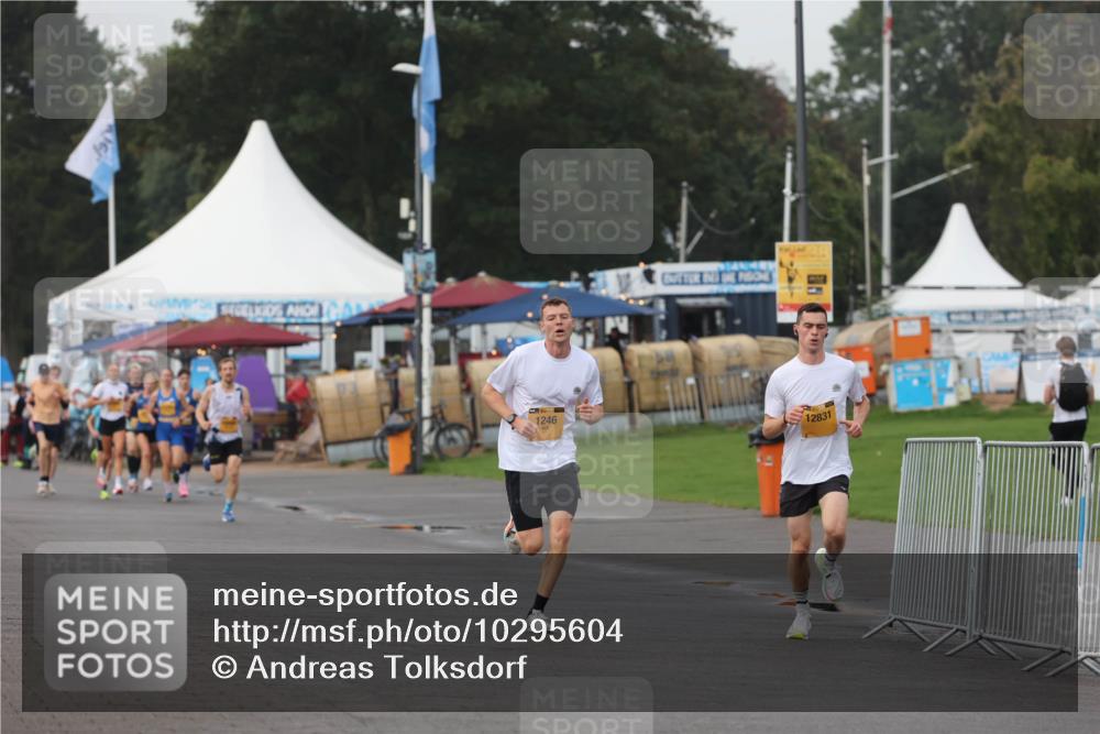 13.09.2026 - Kiel Lauf Andreas Tolksdorf http://msf.ph/oto/10295604 13.09.2026 09:21:30 Kiellinie 1246, 12831 meine-sportfotos.de