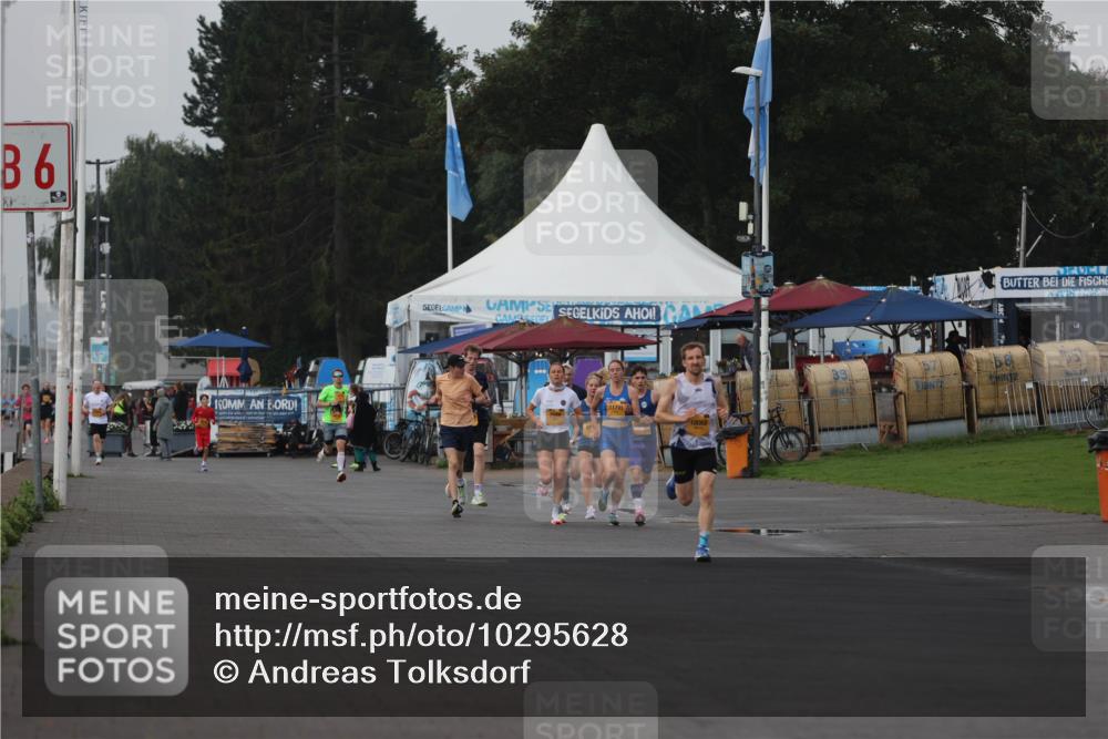 13.09.2026 - Kiel Lauf Andreas Tolksdorf http://msf.ph/oto/10295628 13.09.2026 09:21:34 Kiellinie 6, 160, 11791, 10069, 33 meine-sportfotos.de
