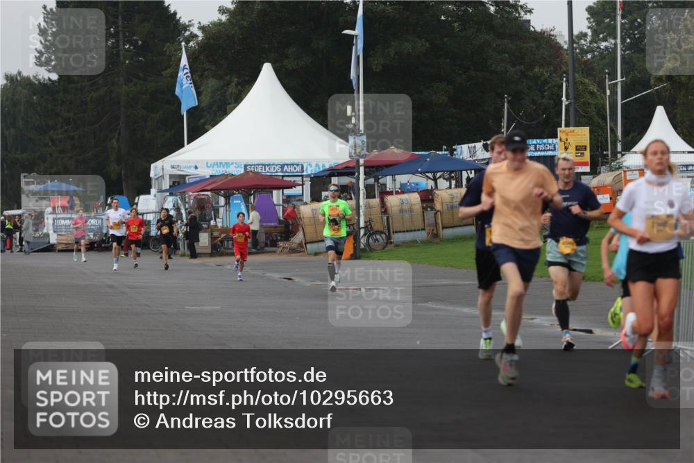 13.09.2026 - Kiel Lauf Andreas Tolksdorf http://msf.ph/oto/10295663 13.09.2026 09:21:44 Kiellinie 160, 75018 meine-sportfotos.de