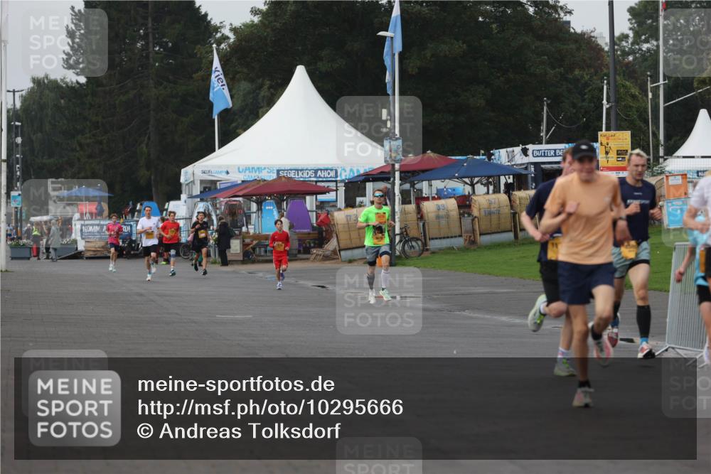 13.09.2026 - Kiel Lauf Andreas Tolksdorf http://msf.ph/oto/10295666 13.09.2026 09:21:44 Kiellinie 160 meine-sportfotos.de