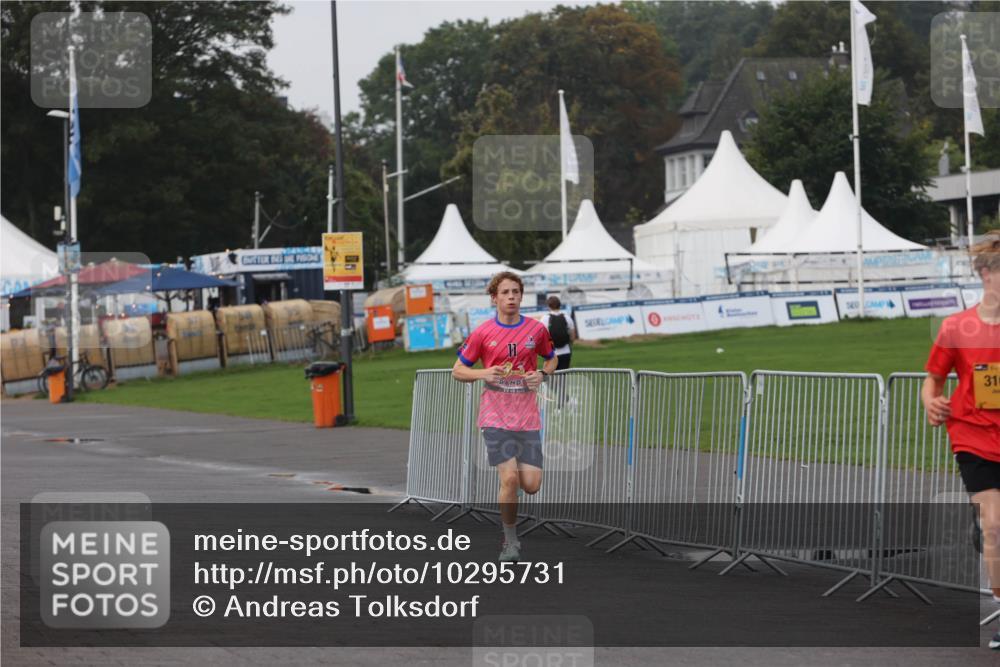 13.09.2026 - Kiel Lauf Andreas Tolksdorf http://msf.ph/oto/10295731 13.09.2026 09:22:02 Kiellinie 310 meine-sportfotos.de
