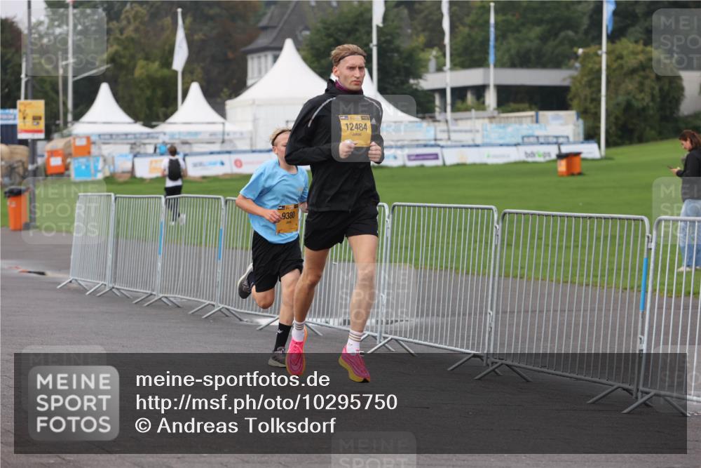 13.09.2026 - Kiel Lauf Andreas Tolksdorf http://msf.ph/oto/10295750 13.09.2026 09:22:18 Kiellinie 9380, 12484 meine-sportfotos.de