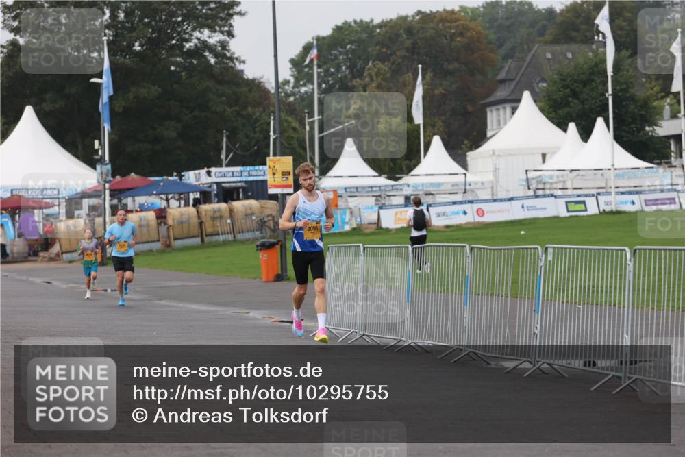 13.09.2026 - Kiel Lauf Andreas Tolksdorf http://msf.ph/oto/10295755 13.09.2026 09:22:19 Kiellinie 3056, 1 meine-sportfotos.de