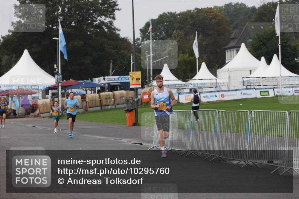 13.09.2026 - Kiel Lauf Andreas Tolksdorf http://msf.ph/oto/10295760 13.09.2026 09:22:19 Kiellinie  meine-sportfotos.de