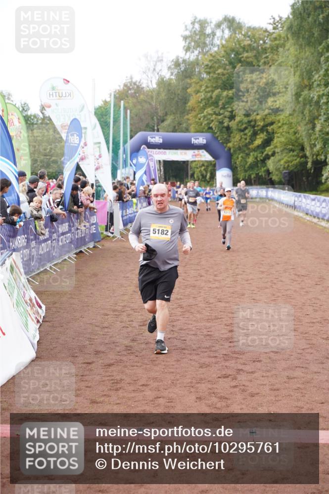 13.09.2026 - Airport Race Dennis Weichert http://msf.ph/oto/10295761 13.09.2026 10:32:59 Ziel 5019, 5182 meine-sportfotos.de