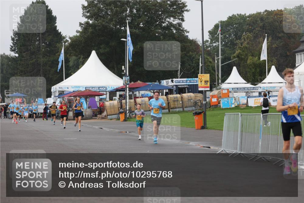 13.09.2026 - Kiel Lauf Andreas Tolksdorf http://msf.ph/oto/10295768 13.09.2026 09:22:21 Kiellinie 3006 meine-sportfotos.de