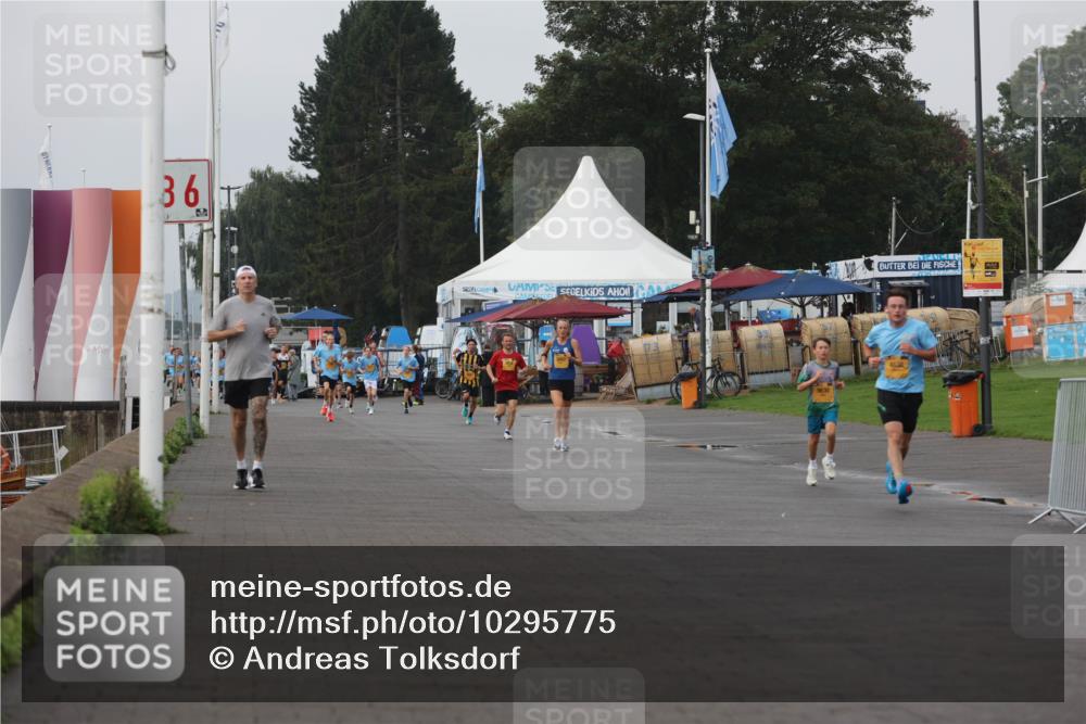 13.09.2026 - Kiel Lauf Andreas Tolksdorf http://msf.ph/oto/10295775 13.09.2026 09:22:22 Kiellinie 36 meine-sportfotos.de