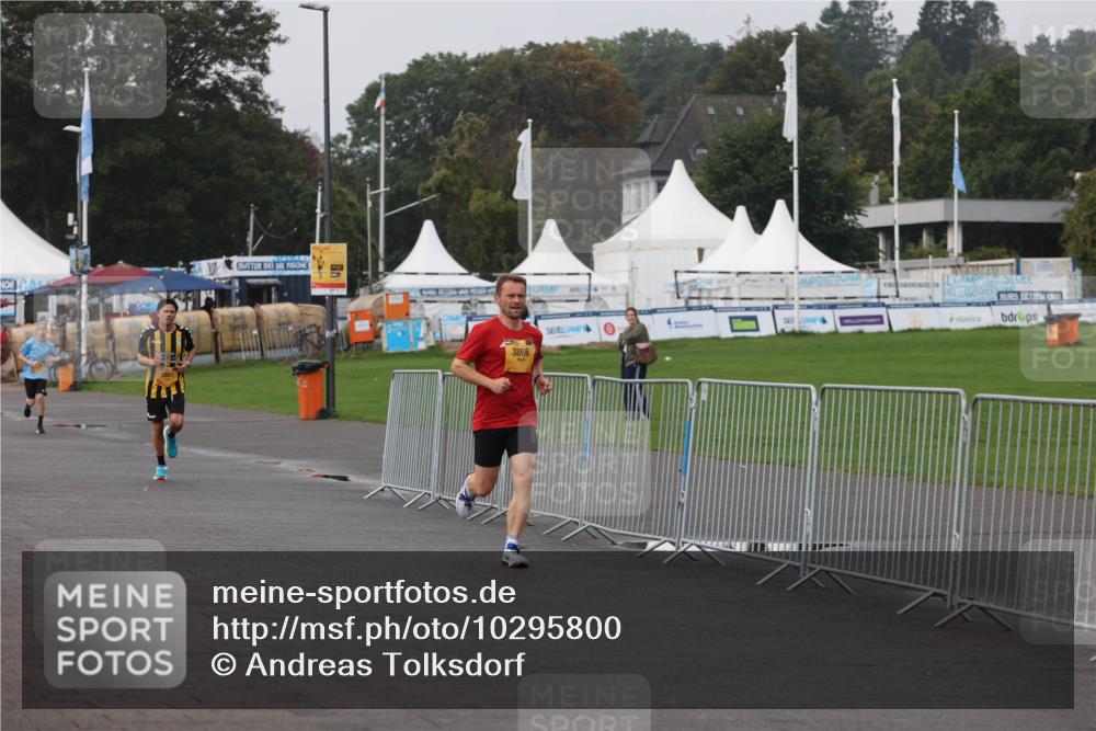 13.09.2026 - Kiel Lauf Andreas Tolksdorf http://msf.ph/oto/10295800 13.09.2026 09:22:35 Kiellinie 3866 meine-sportfotos.de
