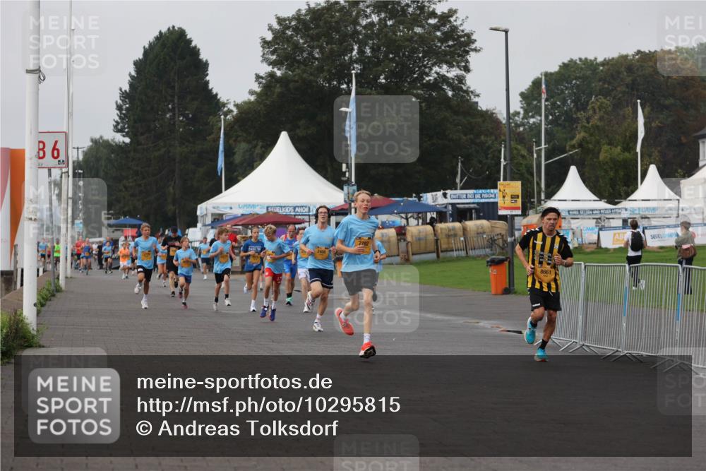 13.09.2026 - Kiel Lauf Andreas Tolksdorf http://msf.ph/oto/10295815 13.09.2026 09:22:37 Kiellinie 6, 2408, 28, 8661 meine-sportfotos.de