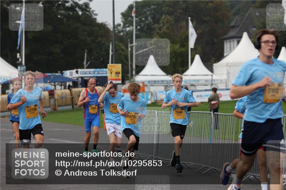 13.09.2026 - Kiel Lauf Andreas Tolksdorf http://msf.ph/oto/10295853 13.09.2026 09:22:43 Kiellinie 97, 1272, 12726, 1806, 1, 39, 473, 38, 10778, 39, 7546, 2408 meine-sportfotos.de