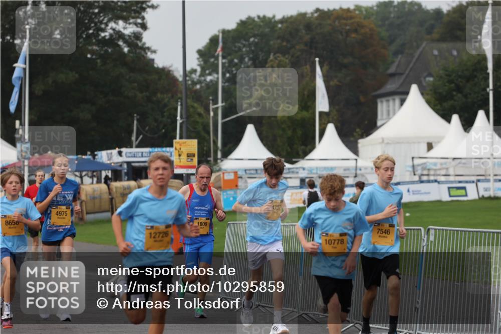13.09.2026 - Kiel Lauf Andreas Tolksdorf http://msf.ph/oto/10295859 13.09.2026 09:22:44 Kiellinie 8658, 2024, 2, 4975, 1737, 12726, 1806, 10778, 7546 meine-sportfotos.de
