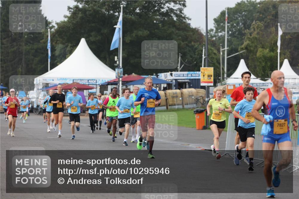 13.09.2026 - Kiel Lauf Andreas Tolksdorf http://msf.ph/oto/10295946 13.09.2026 09:23:03 Kiellinie 4043, 7459, 10769, 10444, 5930, 6277, 7827 meine-sportfotos.de