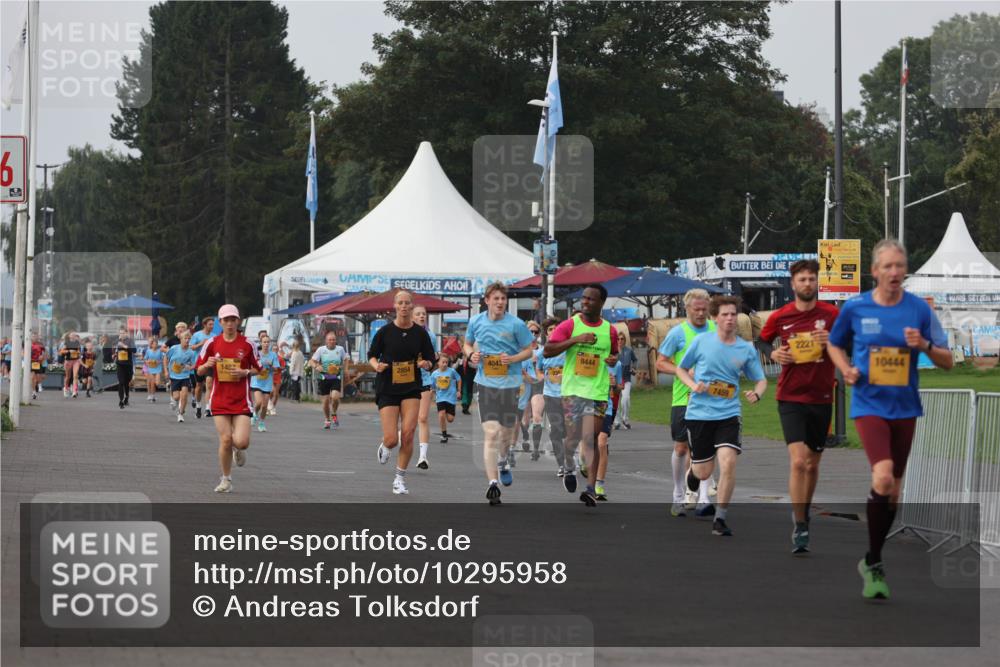 13.09.2026 - Kiel Lauf Andreas Tolksdorf http://msf.ph/oto/10295958 13.09.2026 09:23:05 Kiellinie 6, 1482, 2854, 4043, 9444, 7459, 2221, 10444 meine-sportfotos.de