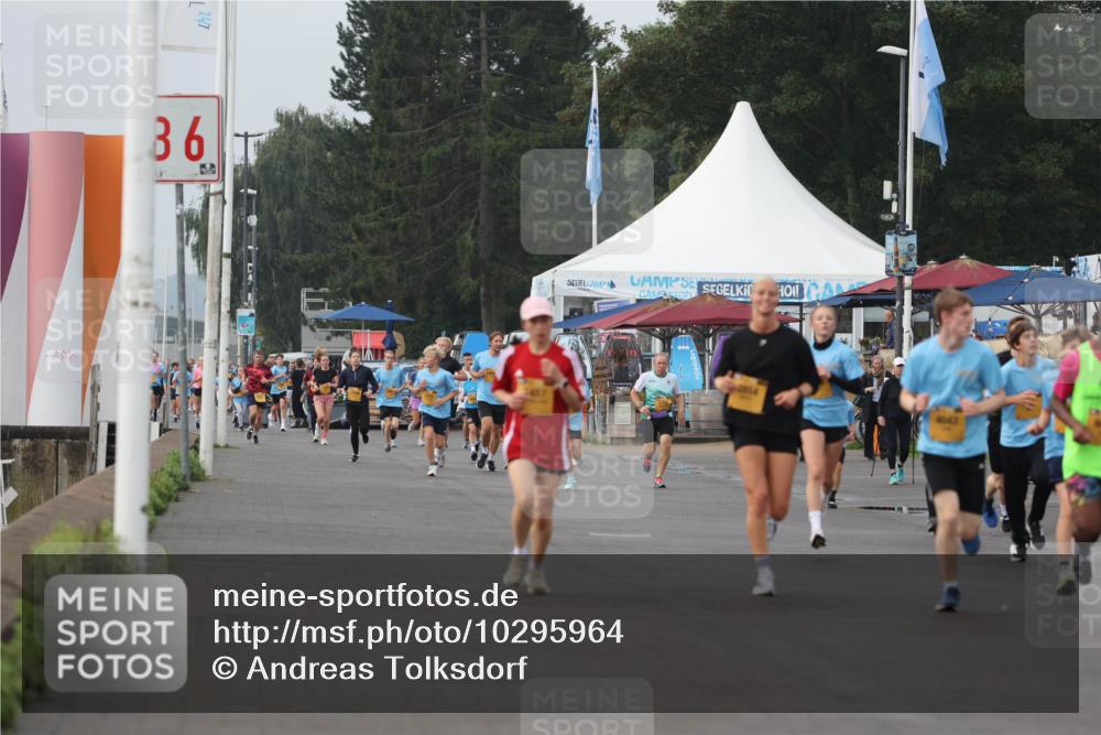 13.09.2026 - Kiel Lauf Andreas Tolksdorf http://msf.ph/oto/10295964 13.09.2026 09:23:07 Kiellinie 24, 7, 36, 4143 meine-sportfotos.de