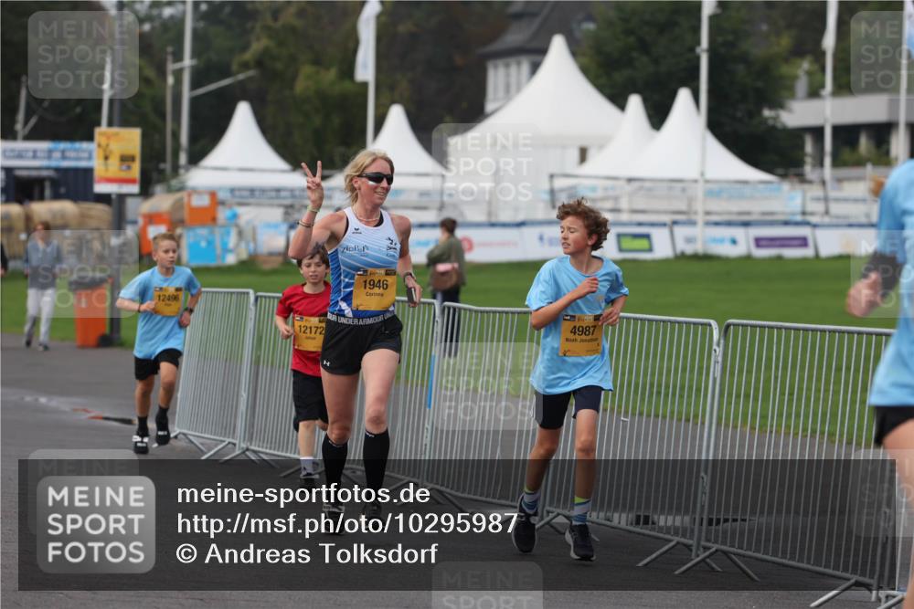 13.09.2026 - Kiel Lauf Andreas Tolksdorf http://msf.ph/oto/10295987 13.09.2026 09:23:16 Kiellinie 12496, 38, 1946, 12172, 381, 4987 meine-sportfotos.de