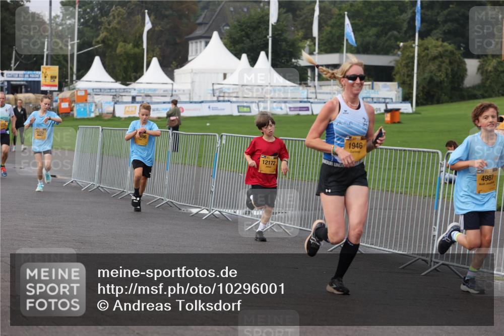13.09.2026 - Kiel Lauf Andreas Tolksdorf http://msf.ph/oto/10296001 13.09.2026 09:23:18 Kiellinie 160, 3522, 496, 12172, 1946, 4987 meine-sportfotos.de